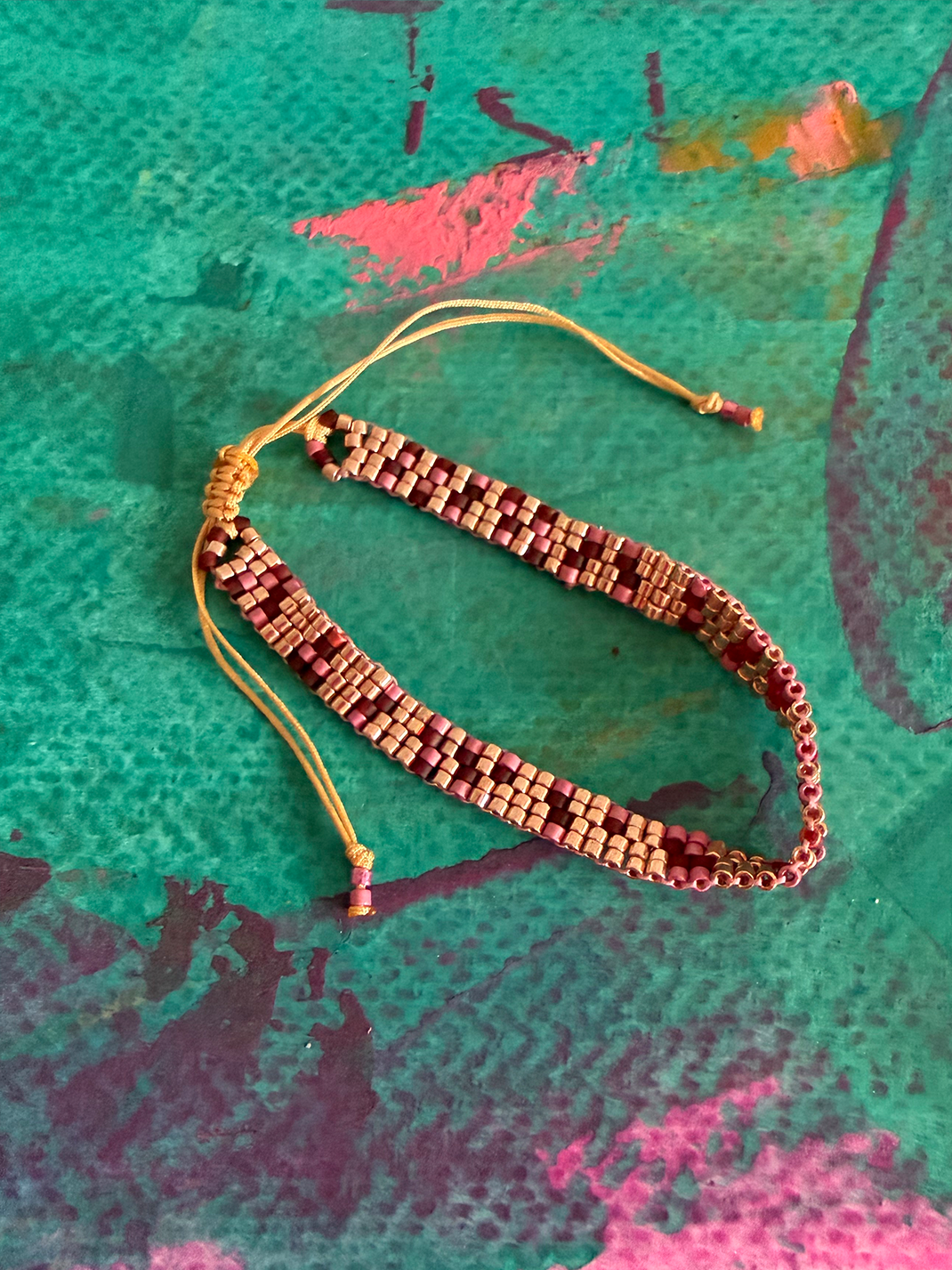Pulsera Sara Rosa dorada