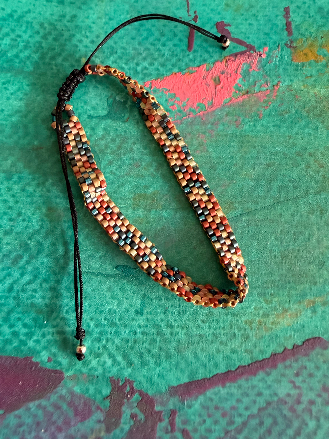 Pulsera sara tierra